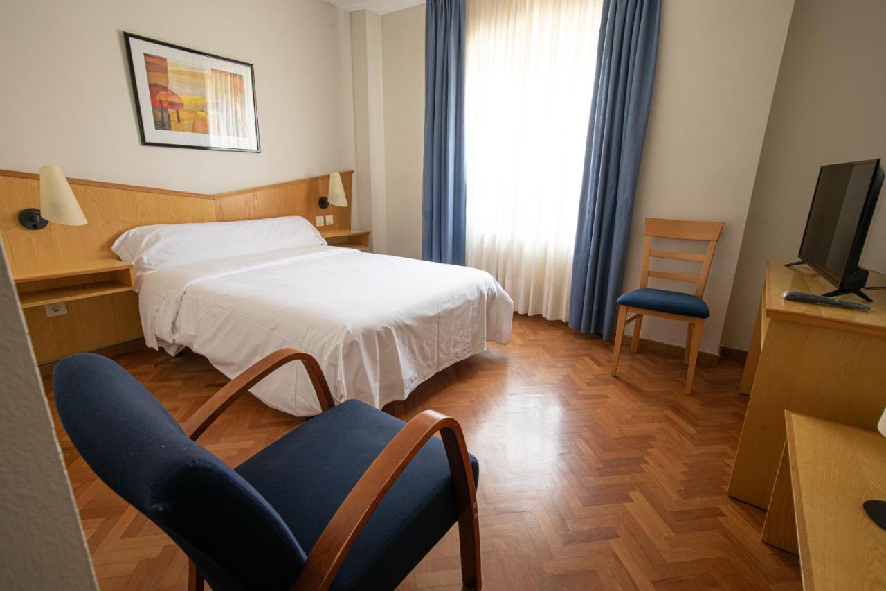 Hotel Bracamonte Penaranda de Bracamonte Luaran gambar